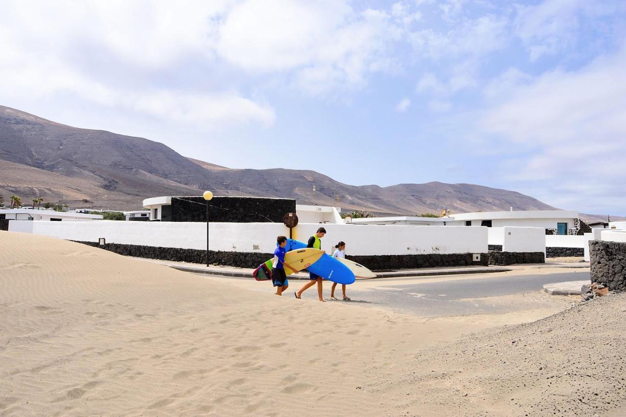 Famara Beach House Exterior photo